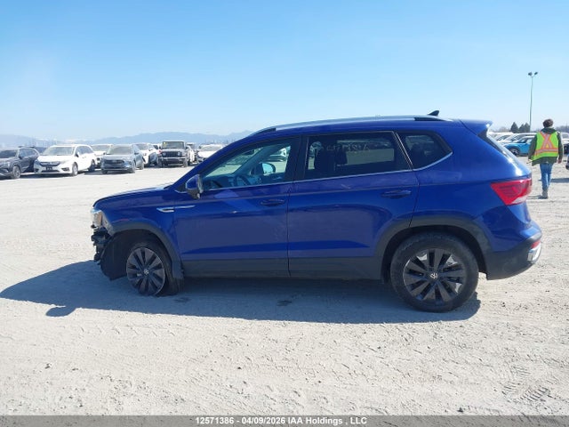 12571386 :رقم المزاد ، 3VVSX7B21RM013895 vin ، 2024 Volkswagen Taos Se مزاد بيع