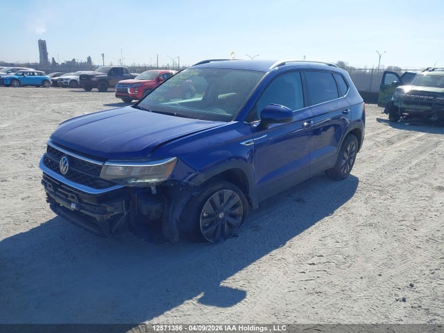 12571386 :رقم المزاد ، 3VVSX7B21RM013895 vin ، 2024 Volkswagen Taos Se مزاد بيع