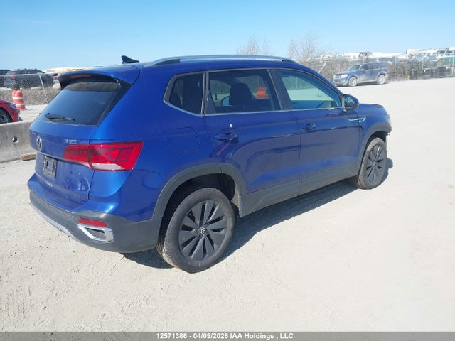 12571386 :رقم المزاد ، 3VVSX7B21RM013895 vin ، 2024 Volkswagen Taos Se مزاد بيع