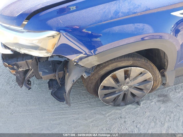 12571386 :رقم المزاد ، 3VVSX7B21RM013895 vin ، 2024 Volkswagen Taos Se مزاد بيع