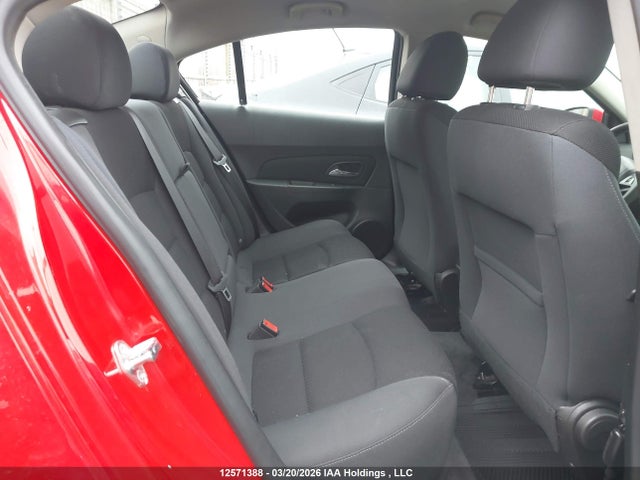 1G1PC5SB8F7268174 Chevrolet CRUZE LT