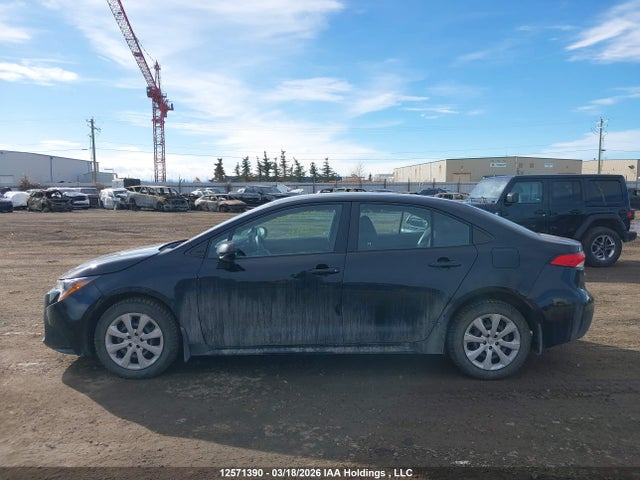 12571390 :رقم المزاد ، 5YFBPMBE1NP340887 vin ، 2022 Toyota Corolla Le مزاد بيع
