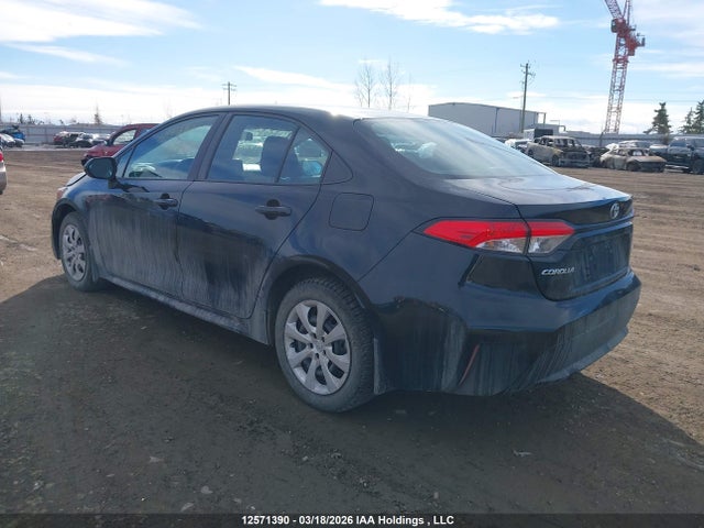 12571390 :رقم المزاد ، 5YFBPMBE1NP340887 vin ، 2022 Toyota Corolla Le مزاد بيع