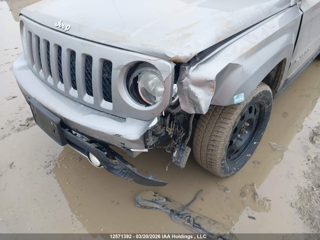 1C4NJRAB4GD510538 Jeep Patriot Sport/north