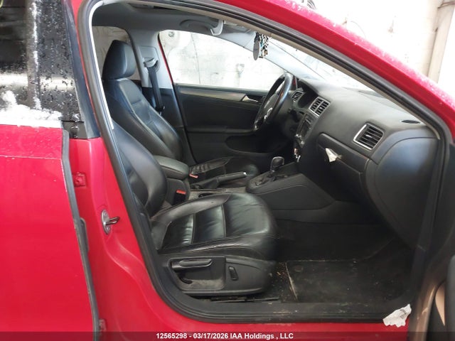3VWLL7AJXEM413873 Volkswagen Jetta 2.0 Tdi Highline/2.0 Tdi Trendline+
