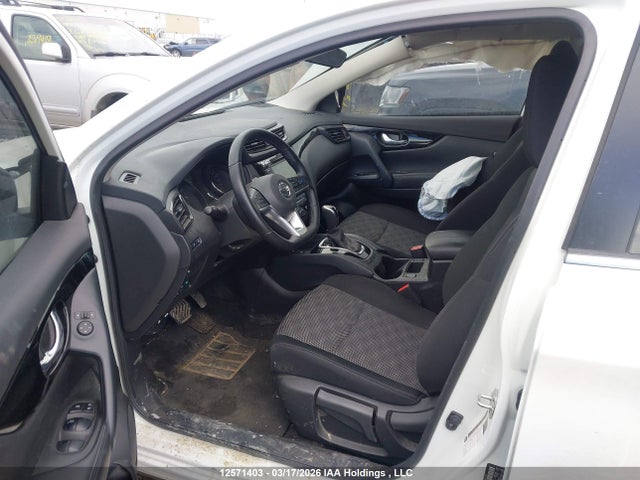 JN1BJ1BW7PW108476 Nissan Qashqai Sl/sv