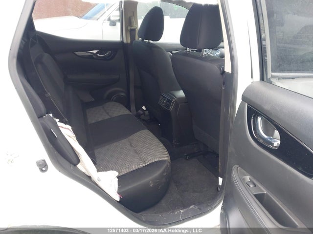 JN1BJ1BW7PW108476 Nissan Qashqai Sl/sv