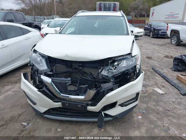 2018 Nissan Rogue მანქანა იყიდება აუქციონზე, vin: 5N1AT2MV2JC767910, აუქციონის ნომერი: 12571407