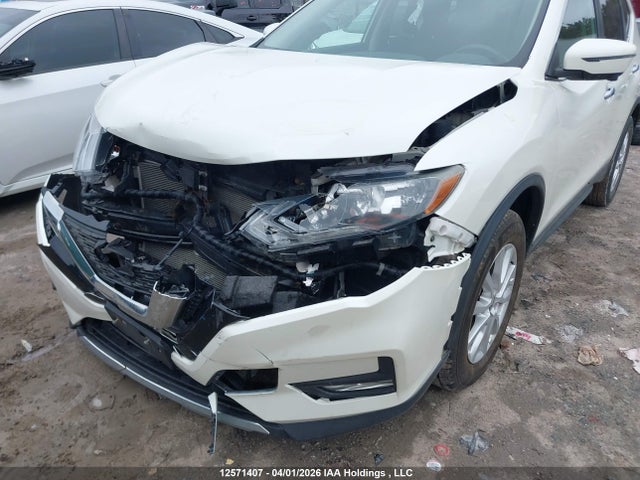 2018 Nissan Rogue მანქანა იყიდება აუქციონზე, vin: 5N1AT2MV2JC767910, აუქციონის ნომერი: 12571407