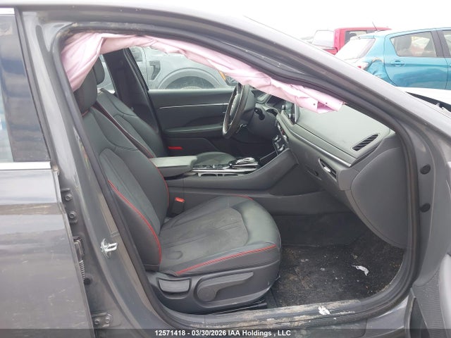 5NPEJ4J25NH136113 Hyundai Sonata Sport 1.6t 4dr