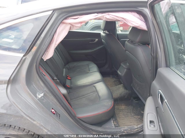 5NPEJ4J25NH136113 Hyundai Sonata Sport 1.6t 4dr