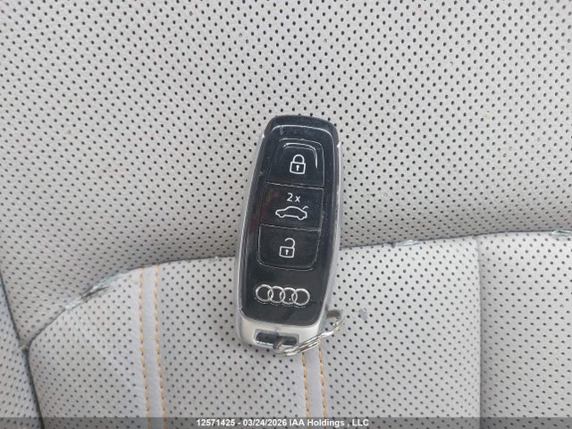 2023 Audi E-tron Chronos მანქანა იყიდება აუქციონზე, vin: WA1VAAGE1PB025654, აუქციონის ნომერი: 12571425