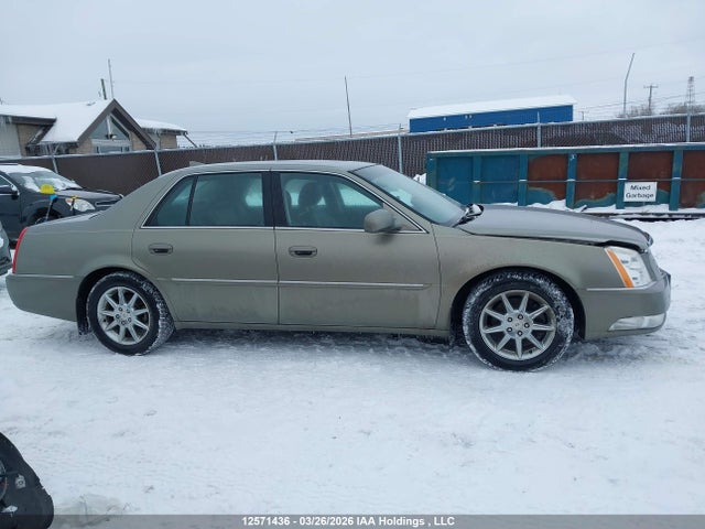 12571436 :رقم المزاد ، 1G6KD5EY5AU118339 vin ، 2010 Cadillac Dts Luxury Collection مزاد بيع