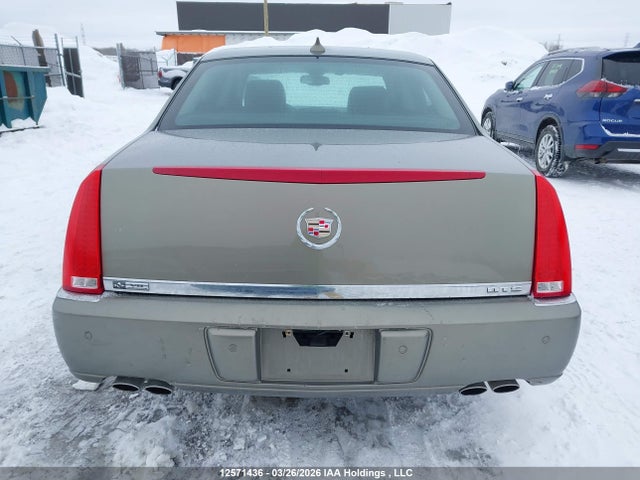 12571436 :رقم المزاد ، 1G6KD5EY5AU118339 vin ، 2010 Cadillac Dts Luxury Collection مزاد بيع