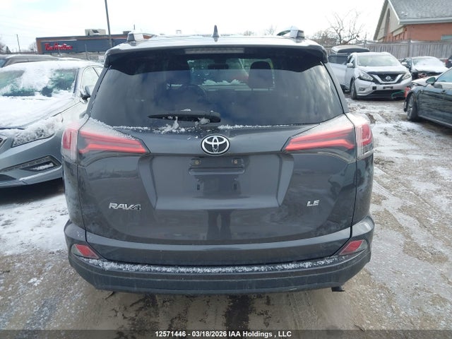 2T3ZFREV9HW324361 Toyota RAV4 LE