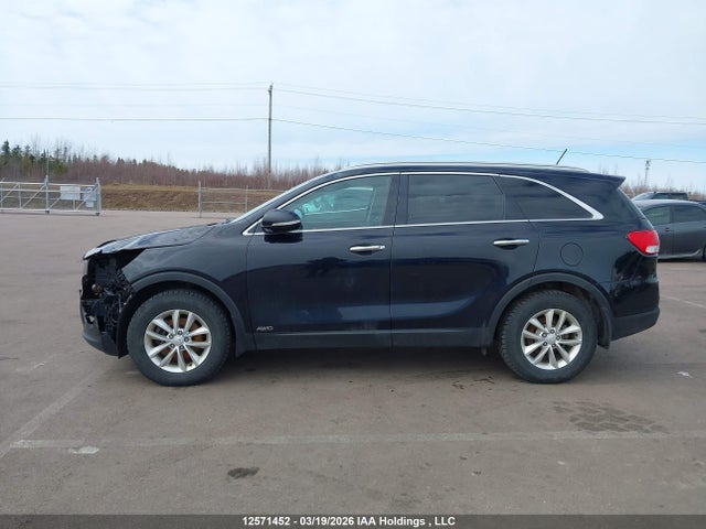 5XYPGDA35GG152628 KIA Sorento Lx/l