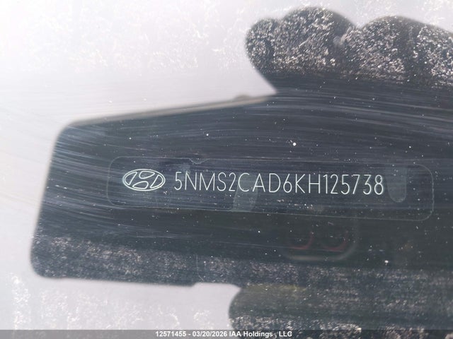12571455 :رقم المزاد ، 5NMS2CAD6KH125738 vin ، 2019 Hyundai Santa Fe Essential مزاد بيع