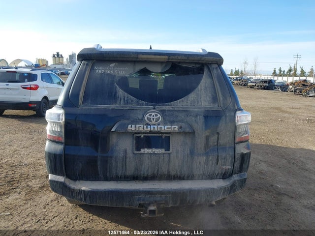 12571464 :رقم المزاد ، JTEBU5JR5F5213119 vin ، 2015 Toyota 4runner Sr5 V6 مزاد بيع