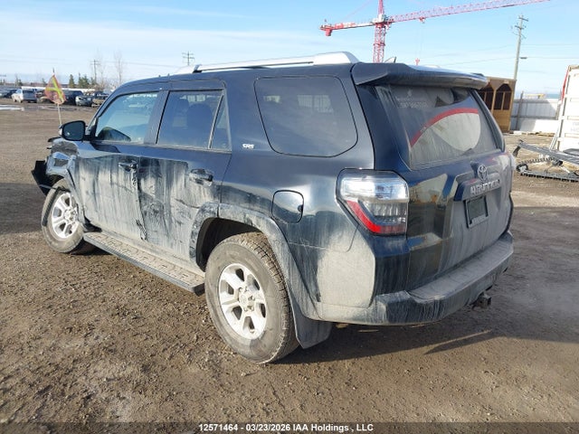 12571464 :رقم المزاد ، JTEBU5JR5F5213119 vin ، 2015 Toyota 4runner Sr5 V6 مزاد بيع