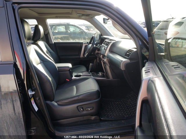 12571464 :رقم المزاد ، JTEBU5JR5F5213119 vin ، 2015 Toyota 4runner Sr5 V6 مزاد بيع