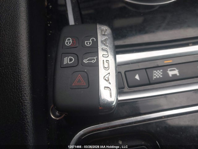 SADCL2BV1HA089029 Jaguar F-pace 35t R-sport