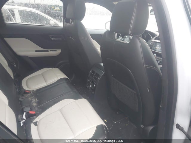 SADCL2BV1HA089029 Jaguar F-pace 35t R-sport