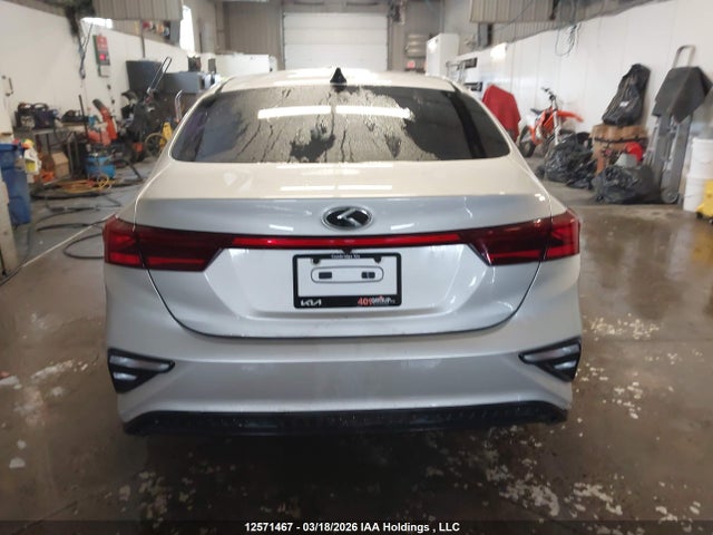 3KPF24AD8KE093809 KIA Forte Fe/lx/lxs