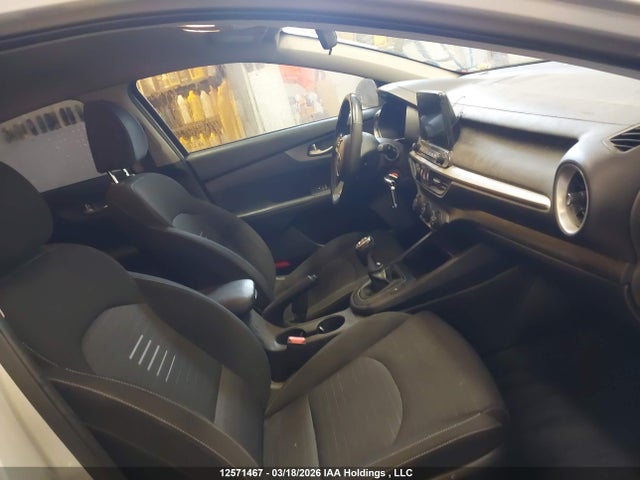 3KPF24AD8KE093809 KIA Forte Fe/lx/lxs