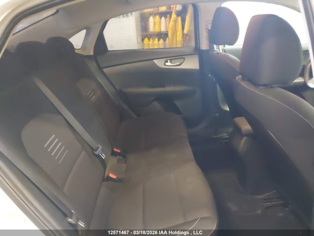 3KPF24AD8KE093809 KIA Forte Fe/lx/lxs