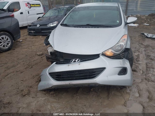 12571482 :رقم المزاد ، 5NPDH4AE9DH387166 vin ، 2013 Hyundai Elantra Gls/limited مزاد بيع
