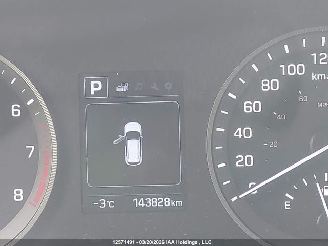 KM8J3CA4XJU627891 Hyundai Tucson Se 2.0l
