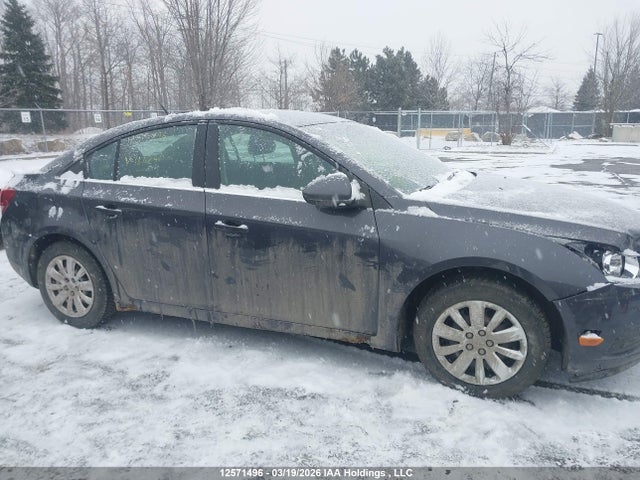 12571496 :رقم المزاد ، 1G1PF5S96B7166242 vin ، 2011 Chevrolet Cruze Lt مزاد بيع