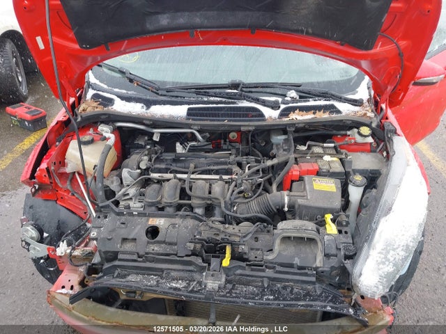 2015 Ford Fiesta Se მანქანა იყიდება აუქციონზე, vin: 3FADP4EJ7FM201654, აუქციონის ნომერი: 12571505