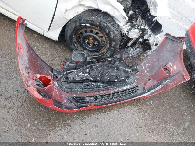 2015 Ford Fiesta Se მანქანა იყიდება აუქციონზე, vin: 3FADP4EJ7FM201654, აუქციონის ნომერი: 12571505