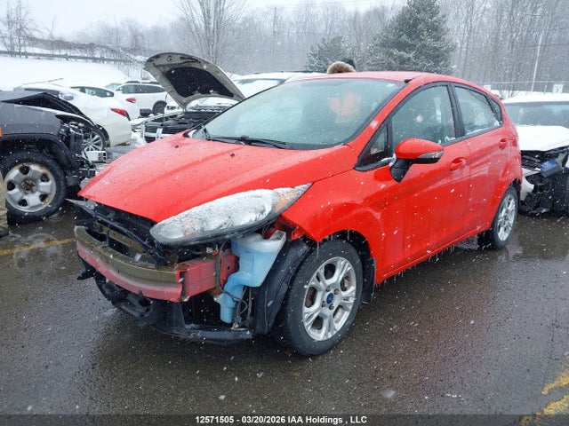 2015 Ford Fiesta Se მანქანა იყიდება აუქციონზე, vin: 3FADP4EJ7FM201654, აუქციონის ნომერი: 12571505