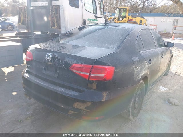 3VW2K7AJ1FM204537 Volkswagen JETTA SEDAN