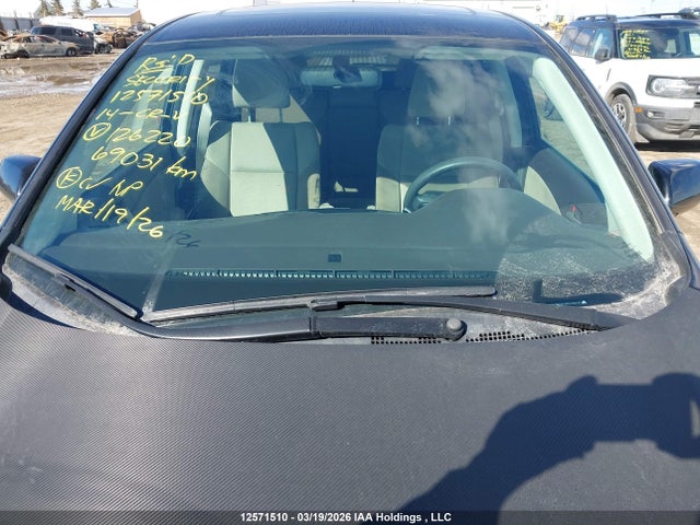 2HKRM4H5XEH126220 Honda CR-V EX
