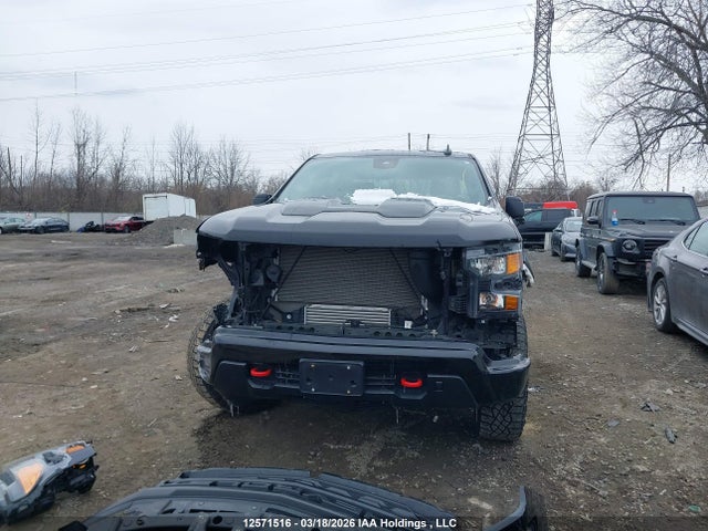 3GCPDCEK8NG590336 Chevrolet Silverado K1500 Trail Boss Custom