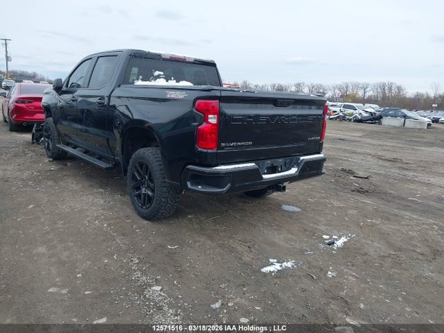 3GCPDCEK8NG590336 Chevrolet Silverado K1500 Trail Boss Custom