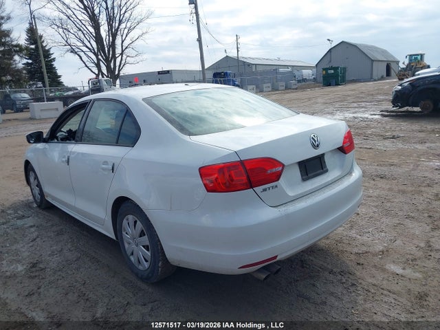 Продажа на аукционе авто 2014 Volkswagen Jetta 2.0l Trendline+, vin: 3VW2K7AJ4EM255867, номер лота: 12571517