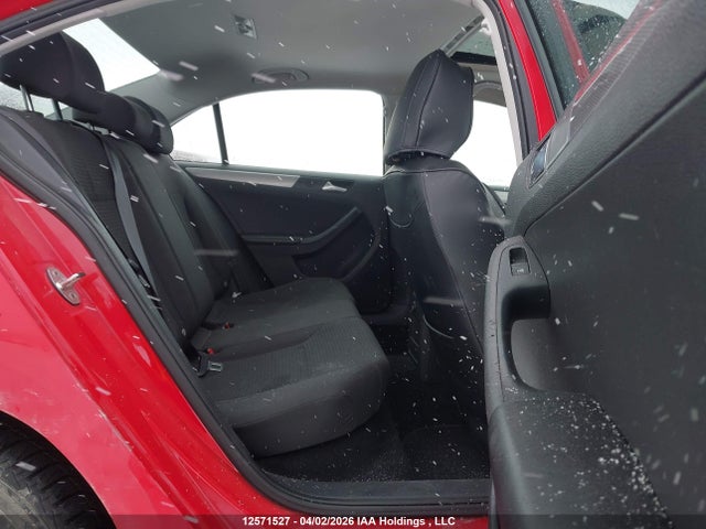 3VW2K7AJ0FM339167 Volkswagen Jetta 2.0l Trendline/2.0l Trendline+