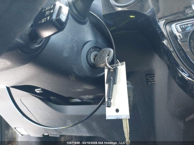 JTDKDTB39J1614918 Toyota PRIUS C