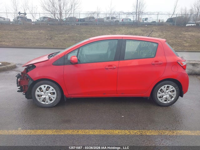 VNKKTUD38KA105935 Toyota Yaris L/le/se