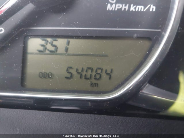 VNKKTUD38KA105935 Toyota Yaris L/le/se