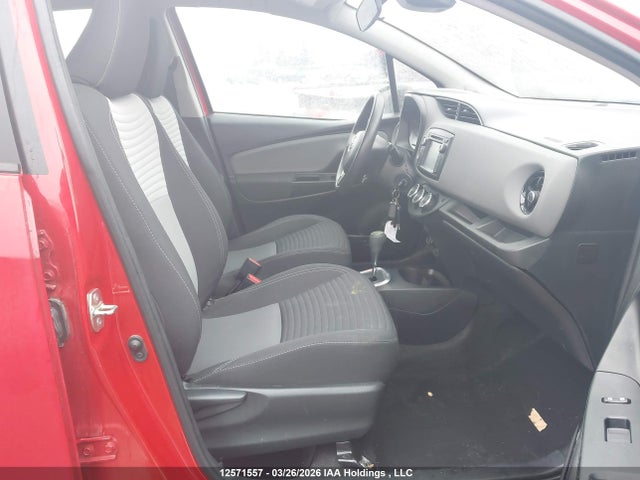 VNKKTUD38KA105935 Toyota Yaris L/le/se