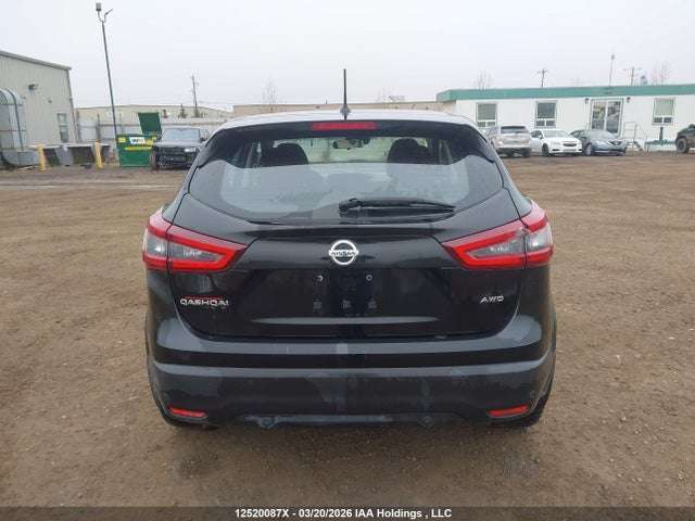 JN1BJ1AW0MW440899 Nissan Qashqai S