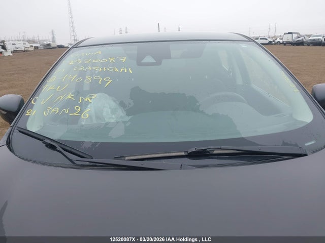 JN1BJ1AW0MW440899 Nissan Qashqai S