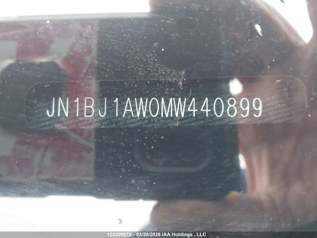 JN1BJ1AW0MW440899 Nissan Qashqai S
