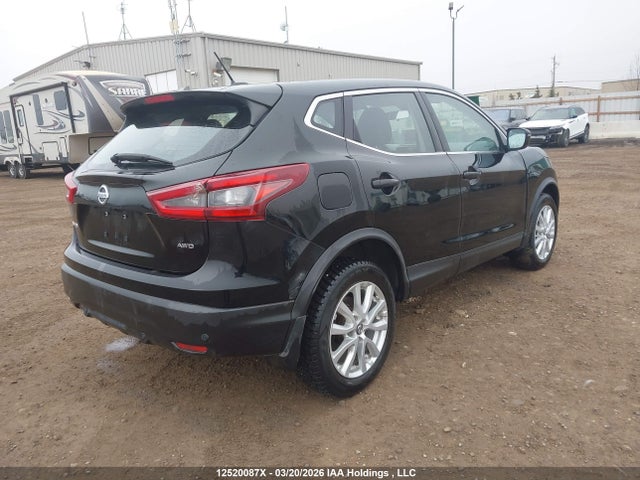 JN1BJ1AW0MW440899 Nissan Qashqai S