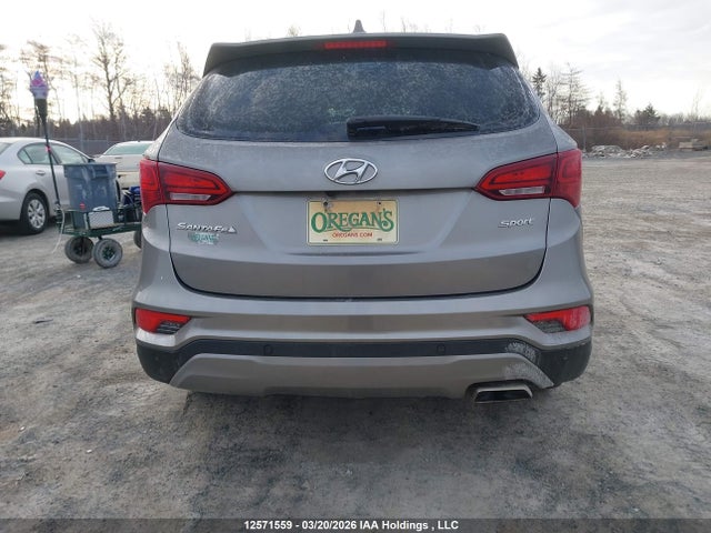5XYZU3LBXHG477843 Hyundai Santa Fe Sport 2.4 Premium